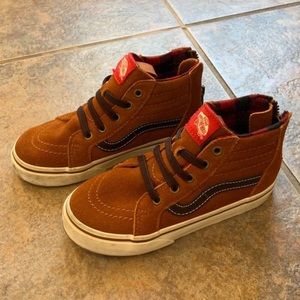 Like New Vans High top Sk8 Suede 10 Toddler